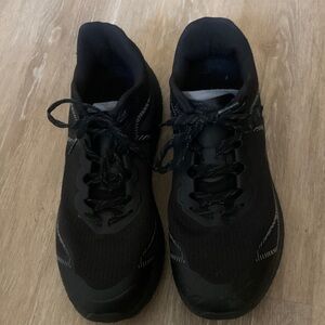 Hi-Tec Men's Black and Gray Athletic Shoes